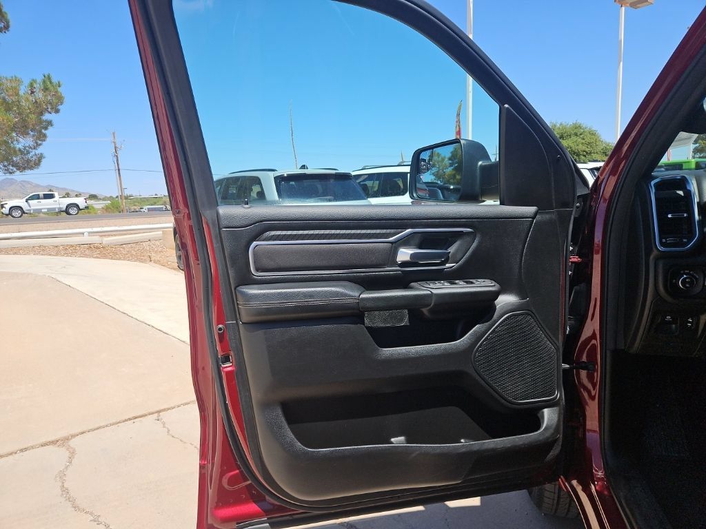 Used 2025 RAM 1500 Big Horn AWD/4WD image 10