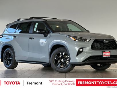 New 2025 Toyota Highlander XLE