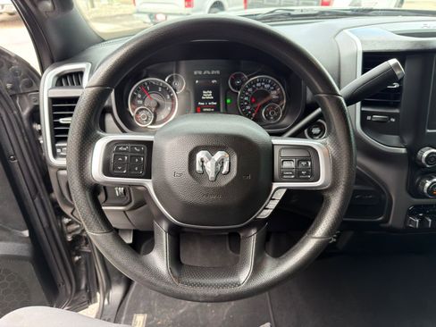 Used 2022 RAM 2500 Big Horn AWD/4WD image 17