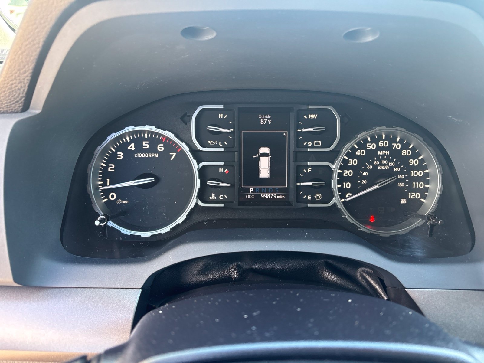 Used 2019 Toyota Tundra SR5 w/ SR5 Upgrade Package AWD/4WD image 7