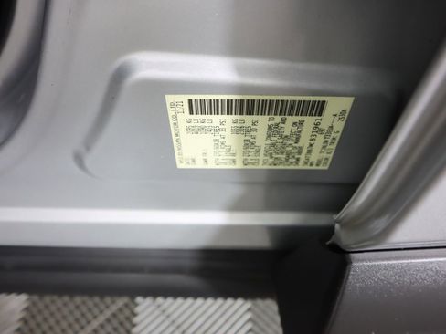 Used 2021 Nissan Rogue SV image 31