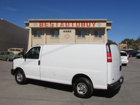 Used 2013 Chevrolet Express 2500 RWD image 6