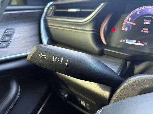 Used 2021 Jeep Grand Cherokee L Overland image 21