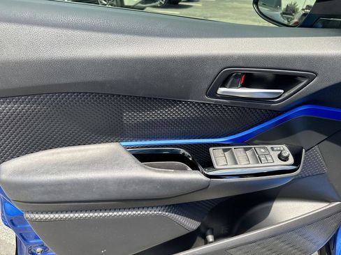 Used 2020 Toyota C-HR XLE FWD image 20