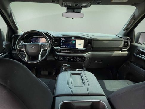 Used 2022 Chevrolet Silverado 1500 LT Trail Boss w/ LT Trail Boss Premium Package AWD/4WD image 18