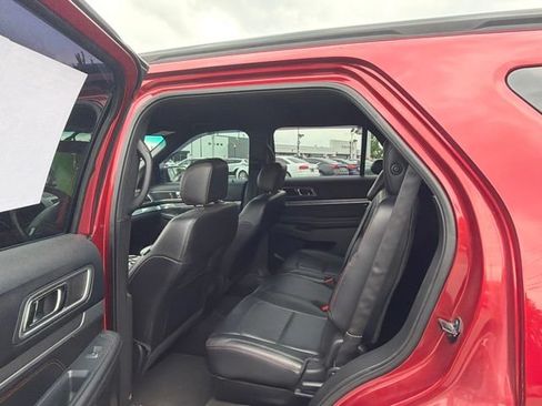 Used 2016 Ford Explorer Sport w/ Equipment Group 401A AWD/4WD image 19
