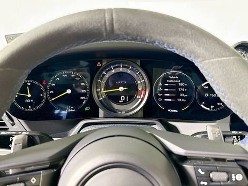 Certified 2024 Porsche 911 GT3 RWD image 13