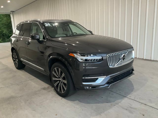 Used 2024 Volvo XC90 B6 Plus w/ Protection Package Premier AWD/4WD image 28