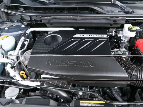 Used 2023 Nissan Rogue SV w/ SV Premium B Package FWD image 31