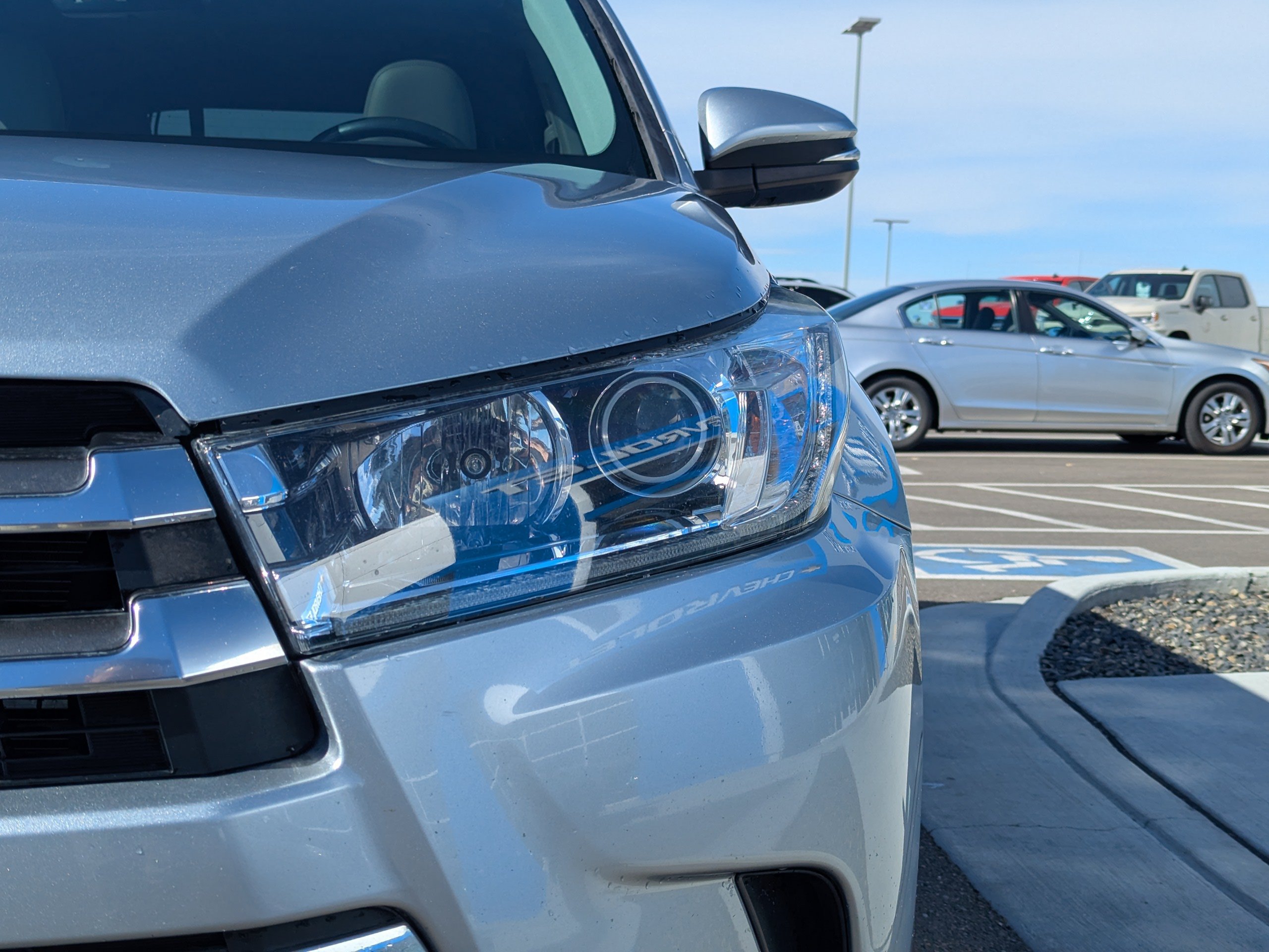 Used 2019 Toyota Highlander Limited AWD/4WD image 44