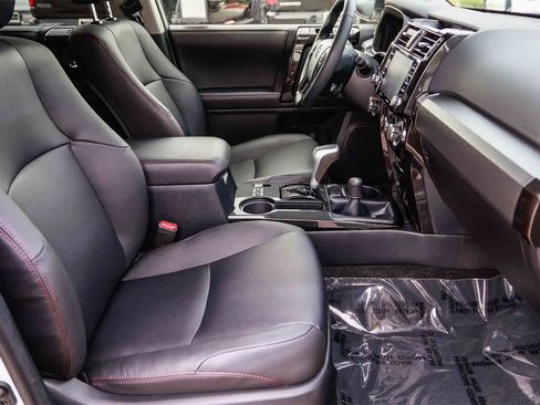 Used 2023 Toyota 4Runner TRD Off-Road Premium image 17