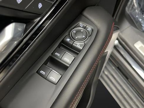 Used 2025 GMC Yukon XL AT4 Ultimate w/ LPO, Floor Liner Package AWD/4WD image 22