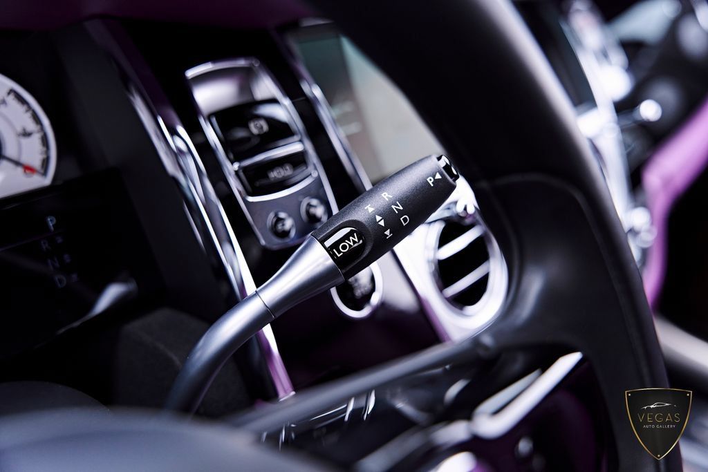 Used 2017 Rolls-Royce Wraith RWD image 67