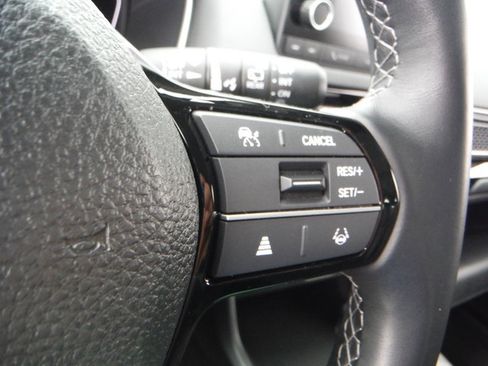 Used 2024 Honda Civic EX-L image 33