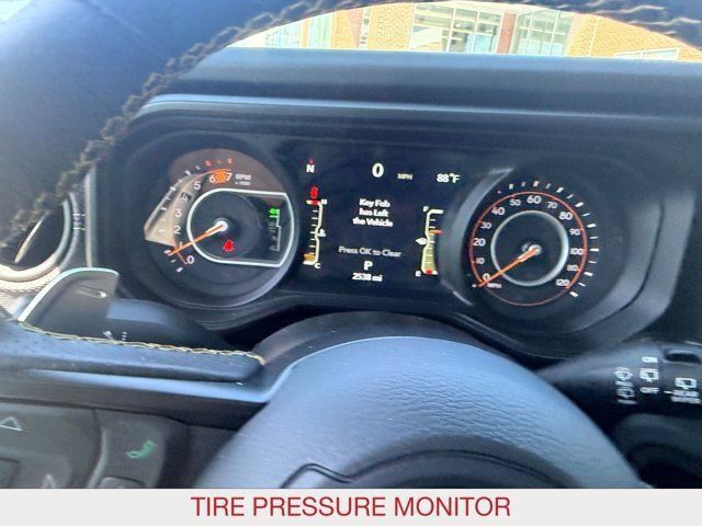 Used 2025 Jeep Wrangler Unlimited Rubicon 392 AWD/4WD image 16
