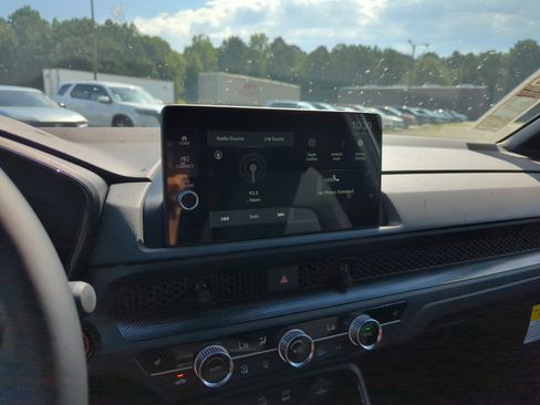 Used 2026 Honda CR-V Sport image 30