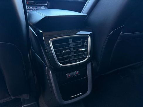 Used 2021 Lincoln Nautilus Reserve w/ Equipment Group 201A image 26