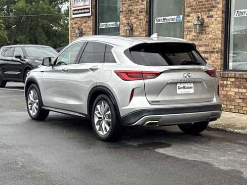 Used 2020 INFINITI QX50 Luxe w/ Navigation Package AWD/4WD image 3