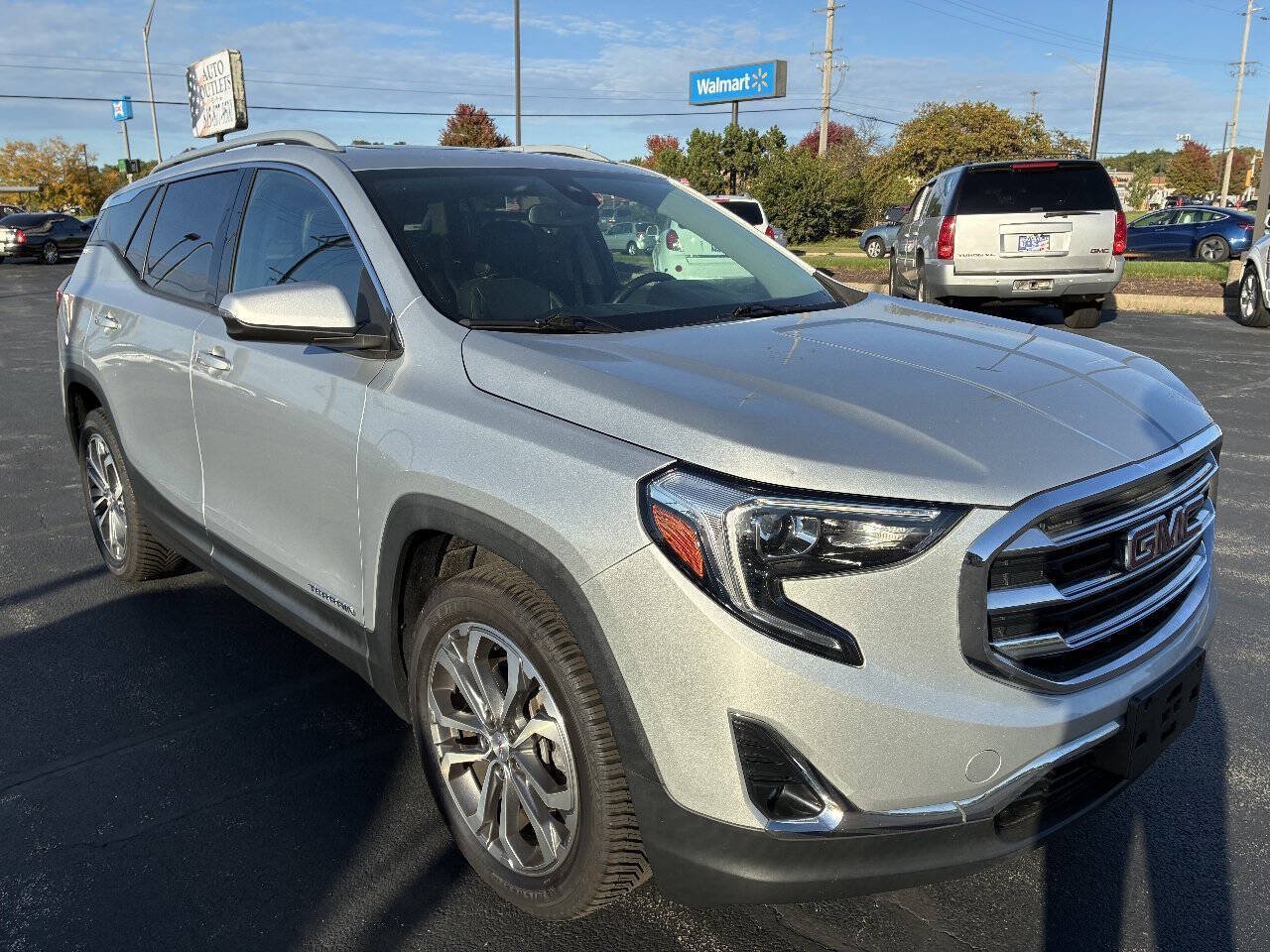 Used 2020 GMC Terrain SLT w/ GMC Pro Grade Package AWD/4WD image 1