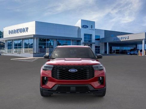 New 2026 Ford Explorer ST-Line image 6