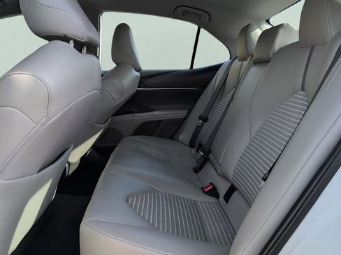 Used 2023 Toyota Camry SE image 35