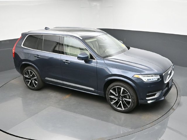 Used 2024 Volvo XC90 B6 Ultimate w/ Protection Package Premier AWD/4WD image 18