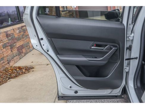 Used 2024 MAZDA CX-50 AWD 2.5 S w/ Weather Package image 16