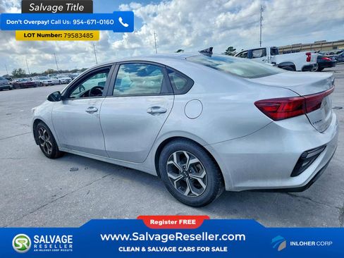 Used 2020 Kia Forte LXS FWD image 3