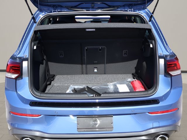 New 2026 Volkswagen GTI SE FWD image 16