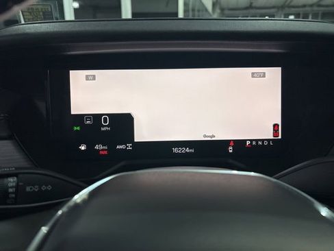 Used 2025 GMC Acadia Elevation image 18