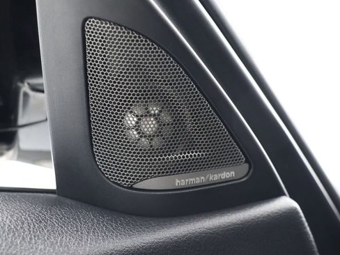 Used 2016 BMW M3 image 35