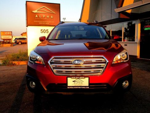 Used 2015 Subaru Outback 2.5i Premium AWD/4WD image 5