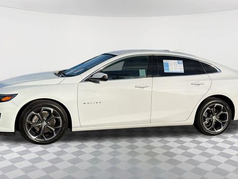 Used 2022 Chevrolet Malibu LT image 8