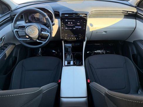 Used 2024 Hyundai Tucson SEL image 12