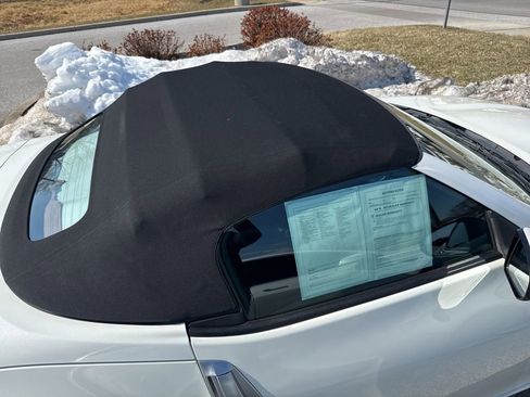 Used 2016 Nissan 370Z Touring image 10