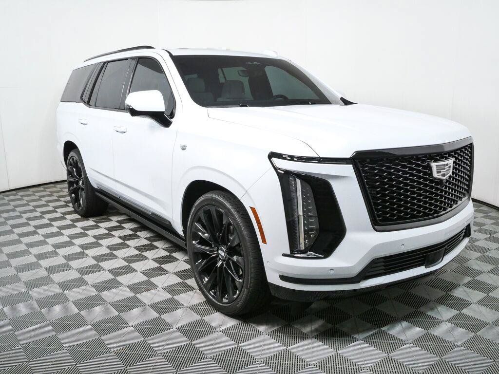 Used 2026 Cadillac Escalade Platinum Sport w/ LPO, ONYX Package AWD/4WD image 28