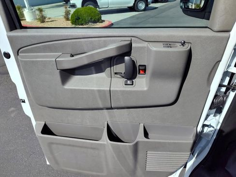 New 2026 Chevrolet Express 2500 w/ Driver Convenience Package RWD image 9