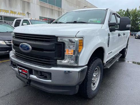 Used 2017 Ford F350 XL w/ Power Equipment Group AWD/4WD image 2