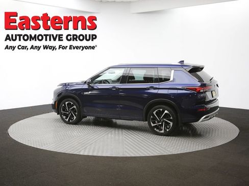 Used 2023 Mitsubishi Outlander SEL image 62