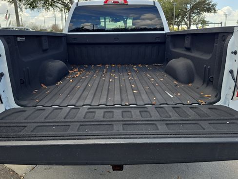 Used 2019 Chevrolet Silverado 1500 LT w/ All Star Edition image 10