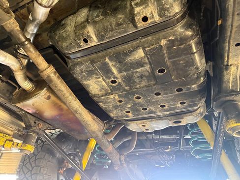 Used 2001 Lexus LX 470 4WD image 86