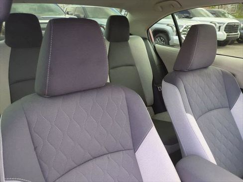 Certified 2024 Toyota Corolla LE image 7