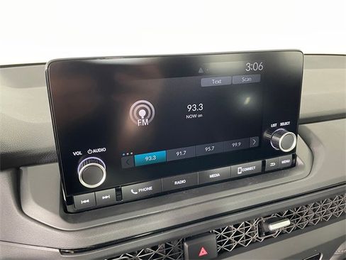 New 2025 Honda Accord SE image 5