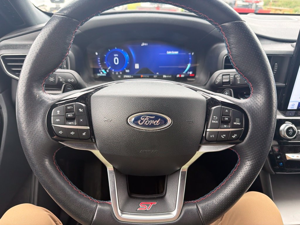 Used 2023 Ford Explorer ST w/ Equipment Group 401A AWD/4WD image 15