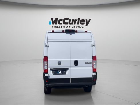 Used 2023 RAM ProMaster 2500 FWD image 6