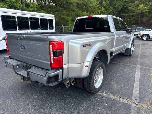 Used 2024 Ford F450 Lariat w/ Snow Plow/Camper Package AWD/4WD image 8