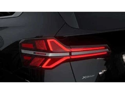 New 2026 BMW X3 xDrive30i w/ Premium Package AWD/4WD image 8