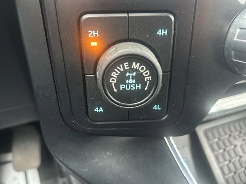 Used 2023 Ford F150 Raptor w/ Raptor Carbon Fiber Package image 25