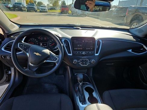 Used 2024 Chevrolet Malibu LT image 19