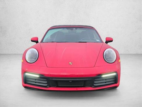 Used 2021 Porsche 911 Carrera image 2
